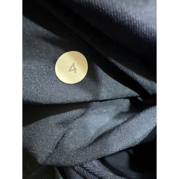 Lululemon On The Fly Pant 27” True Navy (First Release) Womens Size 4 - Picture 12 of 14